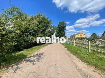 Продам земельну ділянку в центрі Нової українки під будівництво