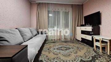 Продам однокімнатну квартиру по вул.Князя Острозького, 8.