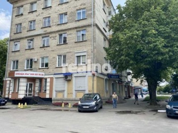 Оренда комерції 51 м2 на початку Проспекту Миру