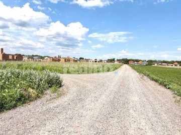 Продам кутову ділянку на Агропереробці