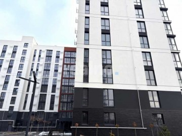 1 км квартира в новобудові від Стограду Ювілейний