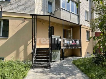Продам приміщення вул Клима Савура
