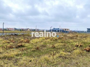 Ділянка на Щасливому під будівництво